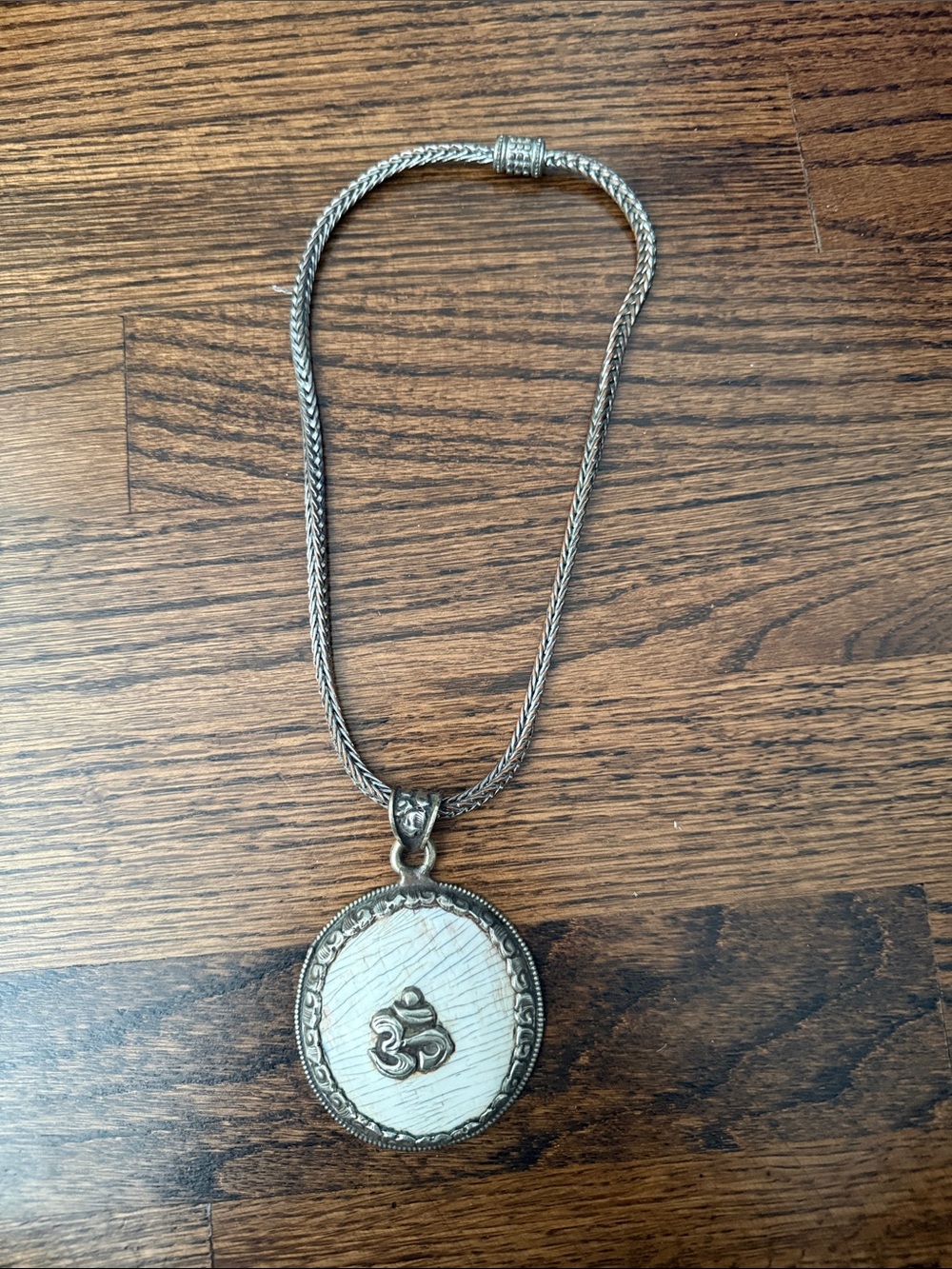 Round Silver Hand carved OM Pendant Necklace with White Inlay